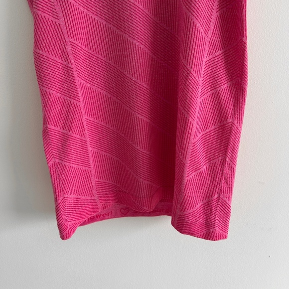 lululemon Swiftly Tech Tank Top Racerback Pink for Running and Training Size 2 - Picture 4 of 9